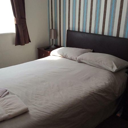 Lynton Hotel แบล็คพูล ภายนอก รูปภาพ