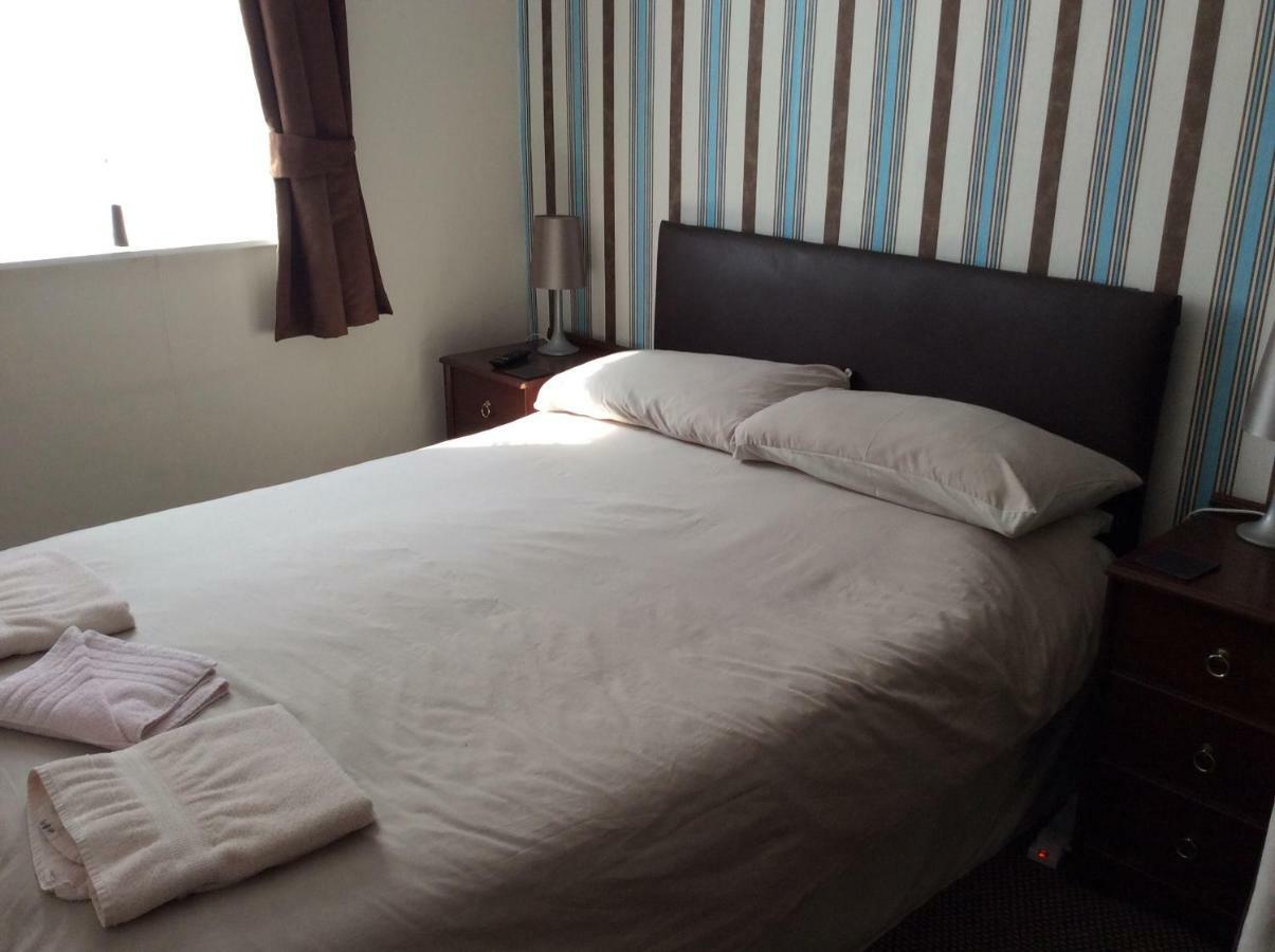 Lynton Hotel แบล็คพูล ภายนอก รูปภาพ